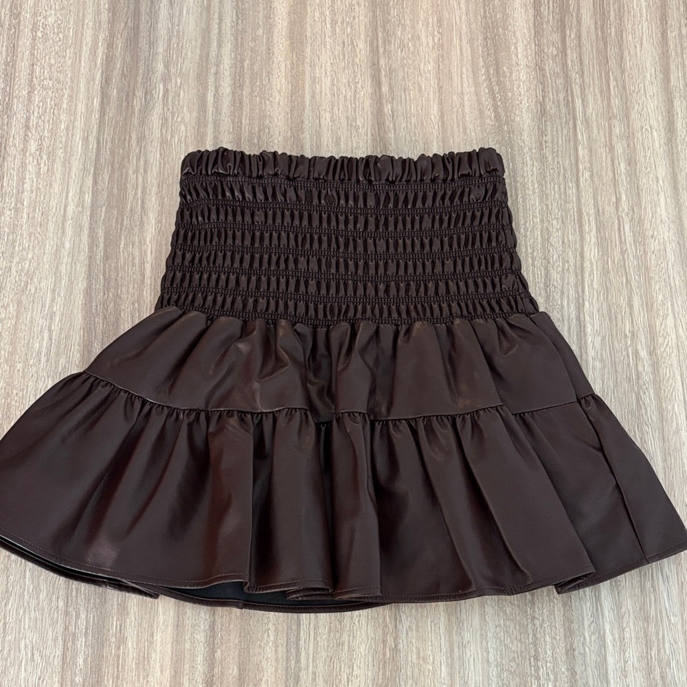Carolina Nantucket Tiered Smocked Faux Leather Mini Skirt Size XS